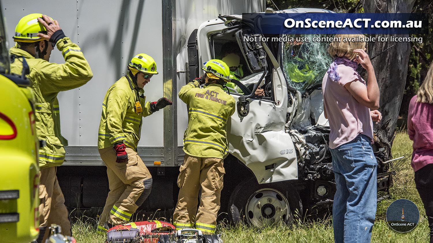 20221216 1200 braddon crash image 3